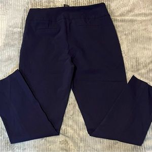 Woman’s Zac and Rachel Pants
